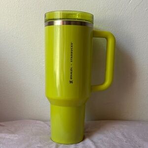 Stanley x Starbucks Lime Green Travel Mug
